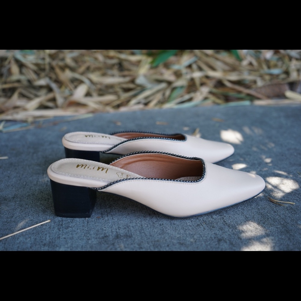 Haven Heels Rose - Picture 2 of 5